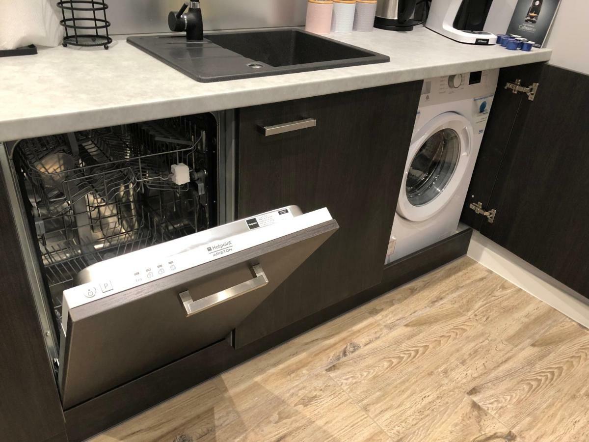Apartament Flaming Z Balkonem - Scisle Centrum Naprzeciwko Pkp I Pks - Self Check In - Darmowy Parking - Pozne Wymeldowanie - Wystawiamy Fv Opole Dış mekan fotoğraf
